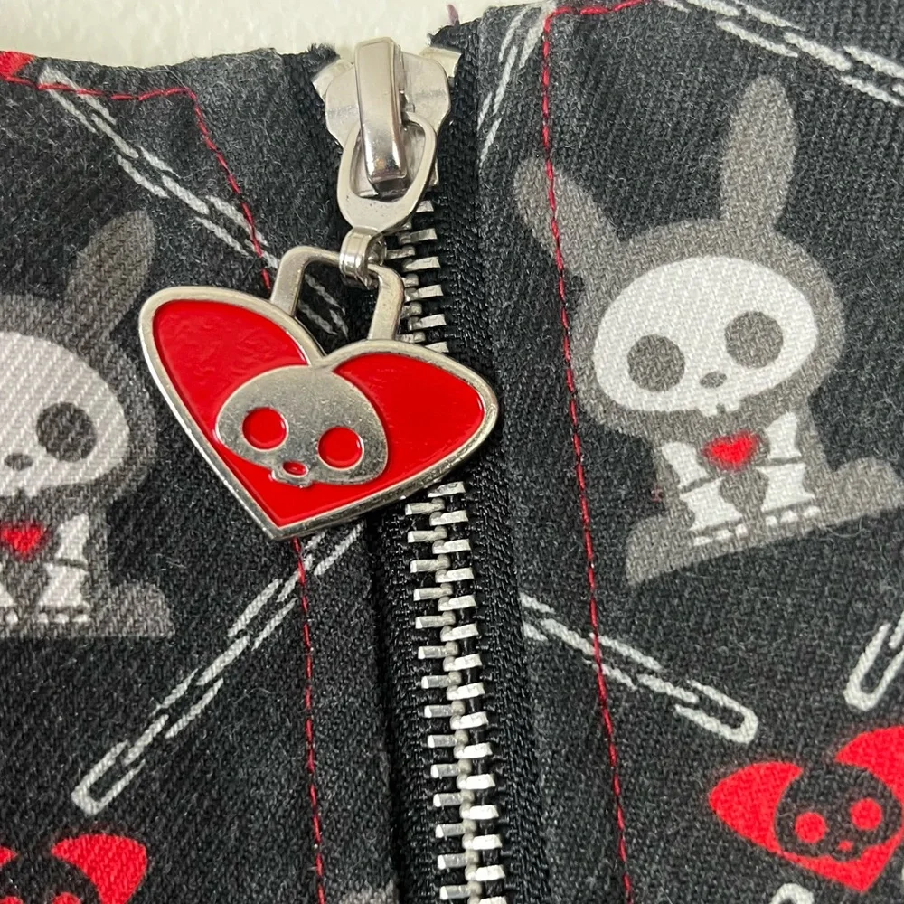 SOLD - Picture 4 of 7